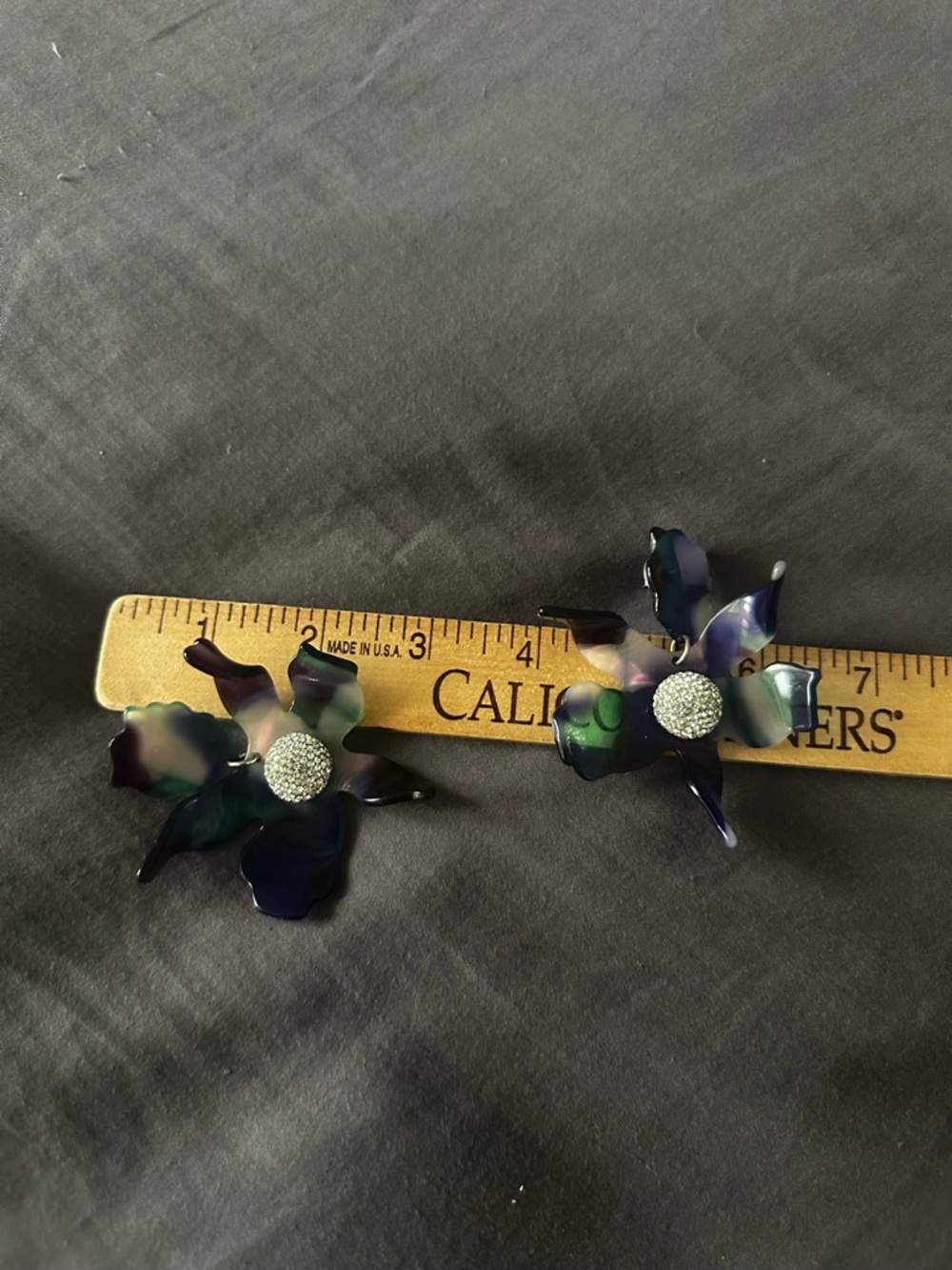 Lele Sadoughi Crystal Lily Earrings - Picture 11 of 14